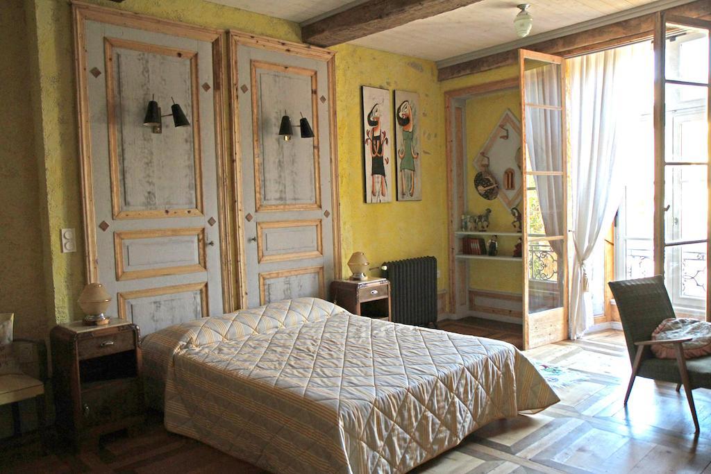 Place Des Nobles Bed & Breakfast Cuiseaux Room photo