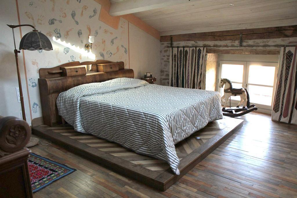 Place Des Nobles Bed & Breakfast Cuiseaux Room photo